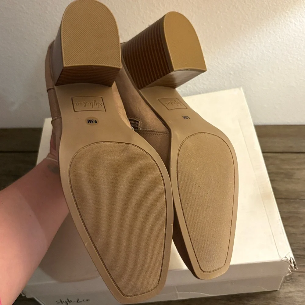 NIB [Style & Co.] Aloraa Square Toe Side Zip Ankle Suede Ankle Boots Women’s 9.5 - Picture 10 of 11